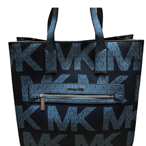Michael Kors Handbags - MICHAEL KORS KENLY LARGE NS TOTE CROSSBODY BAG SATCHEL MK SIGNATURE BLUE MULTI
